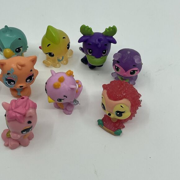 Hatchimals Colleggtibles Lot Of 9 Mini Figures glitter sea cats - Picture 6 of 6